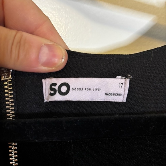 SO Black Mini Dress Short Sleeve - Picture 7 of 10